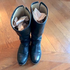 Black Leather Frye’s Boots, High, full zip in back